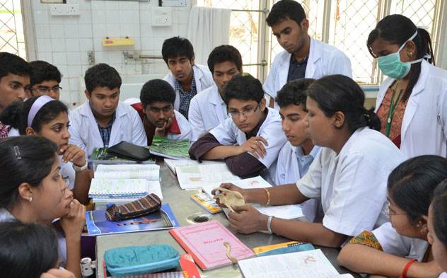 top college of mbbs